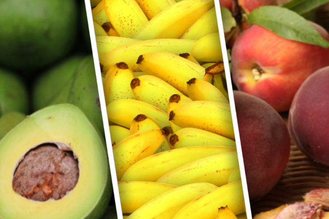 Рецепт бананового смузи с персиком и авокадо